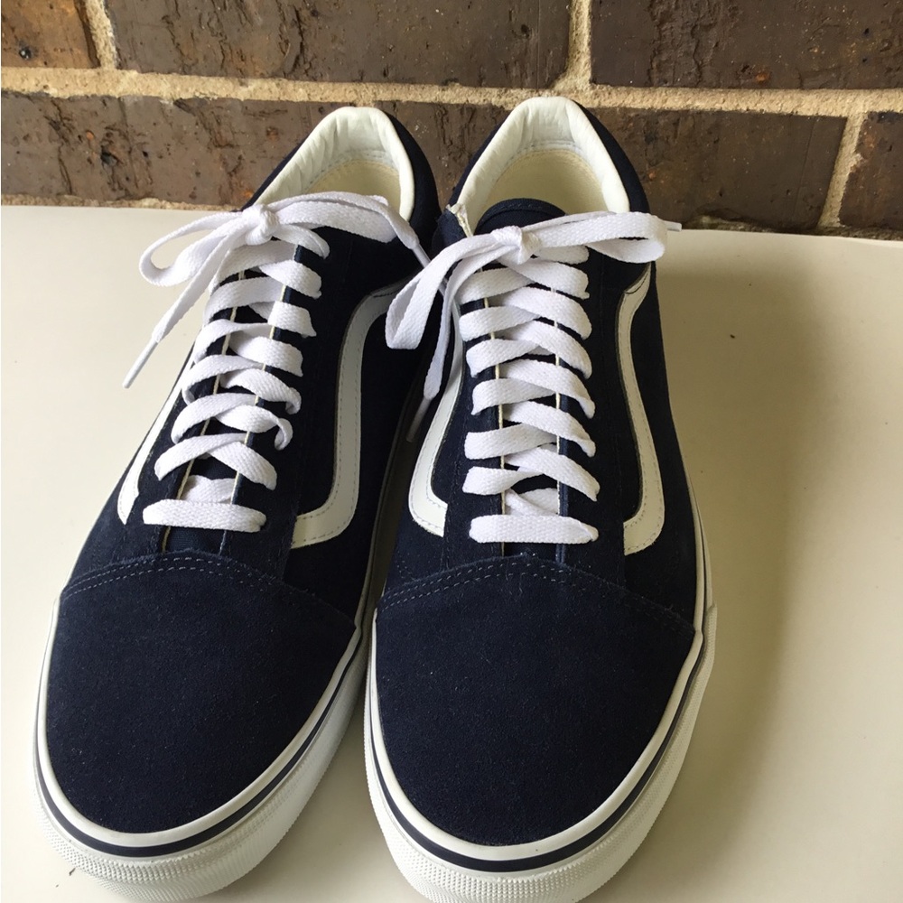 Low-Top Navy and White Skate-Style Sneakers